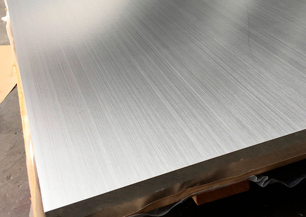 Алюминиевый лист 5.5х1400х4000 А7